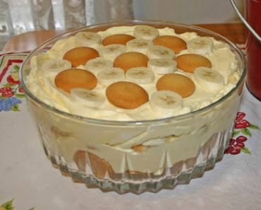 BANANA PUDDING FROM SCRATCH …very popular Recipe!