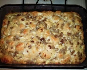 Sausage biscuit casserole