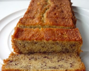 Soft and Moist Banana Cake