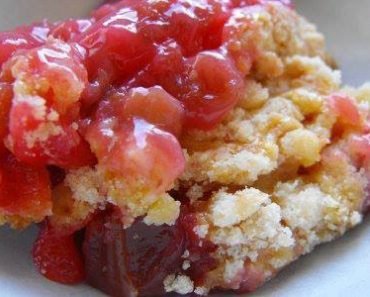 Rhubarb Dump Cake