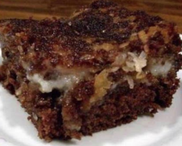 GERMAN CHOCOLATE UPSIDE DOWN CAKE